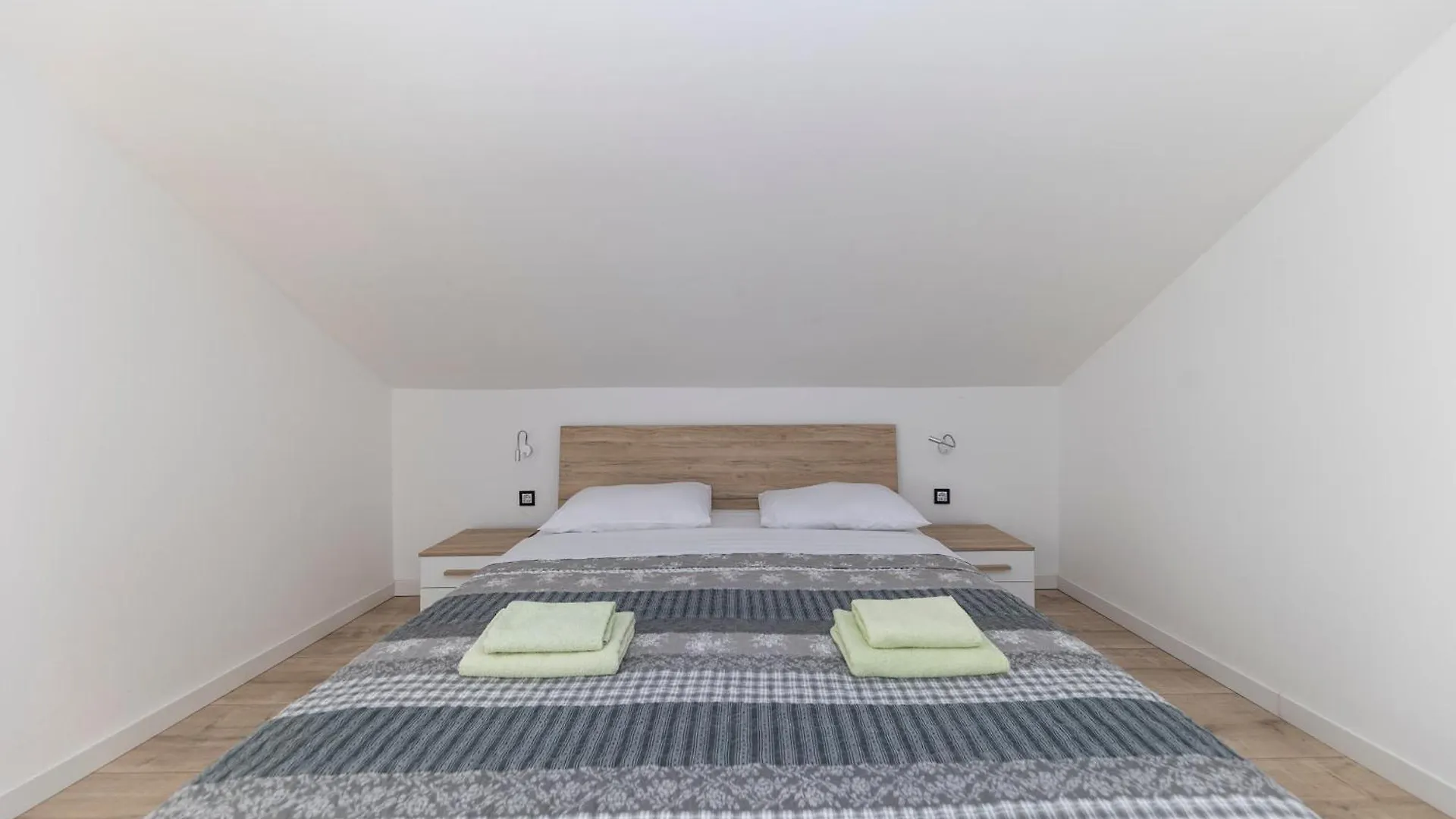 Family Apartments Zadar - Ryanair Exclusive