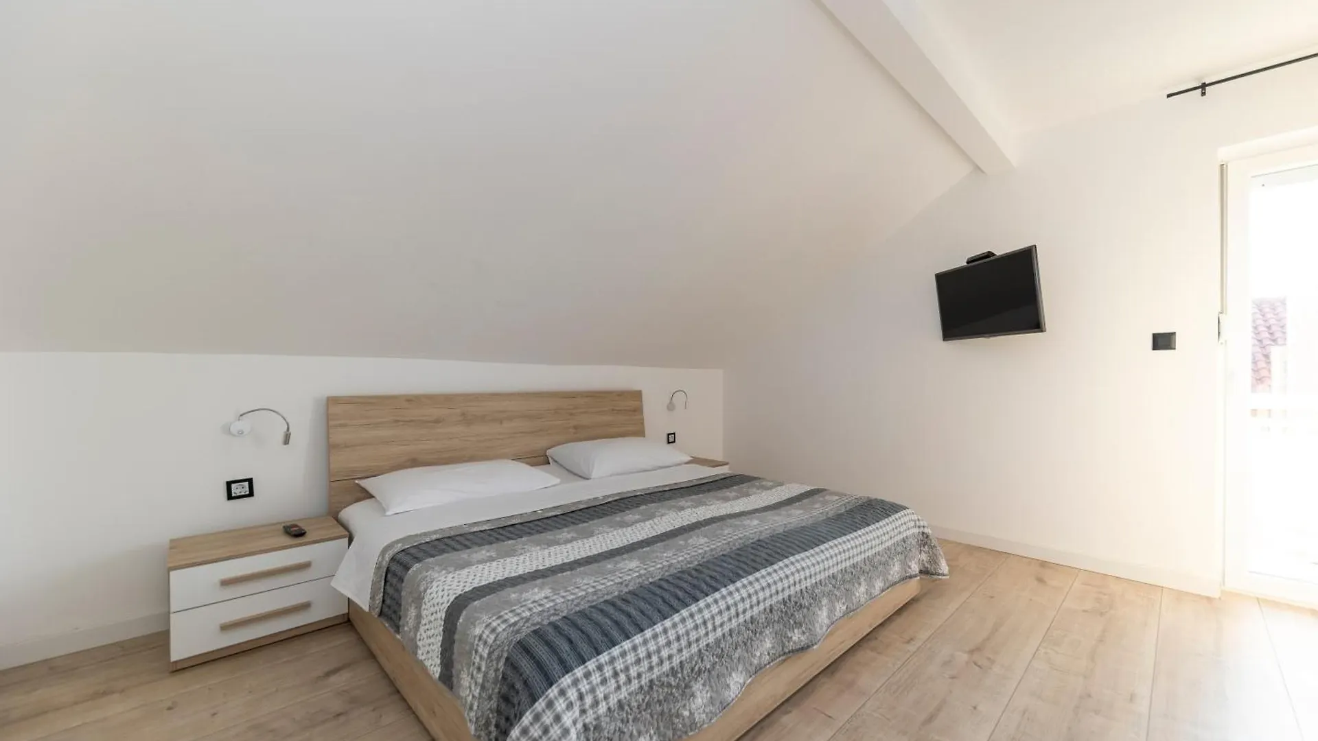 Family Apartments Zadar - Ryanair Exclusive